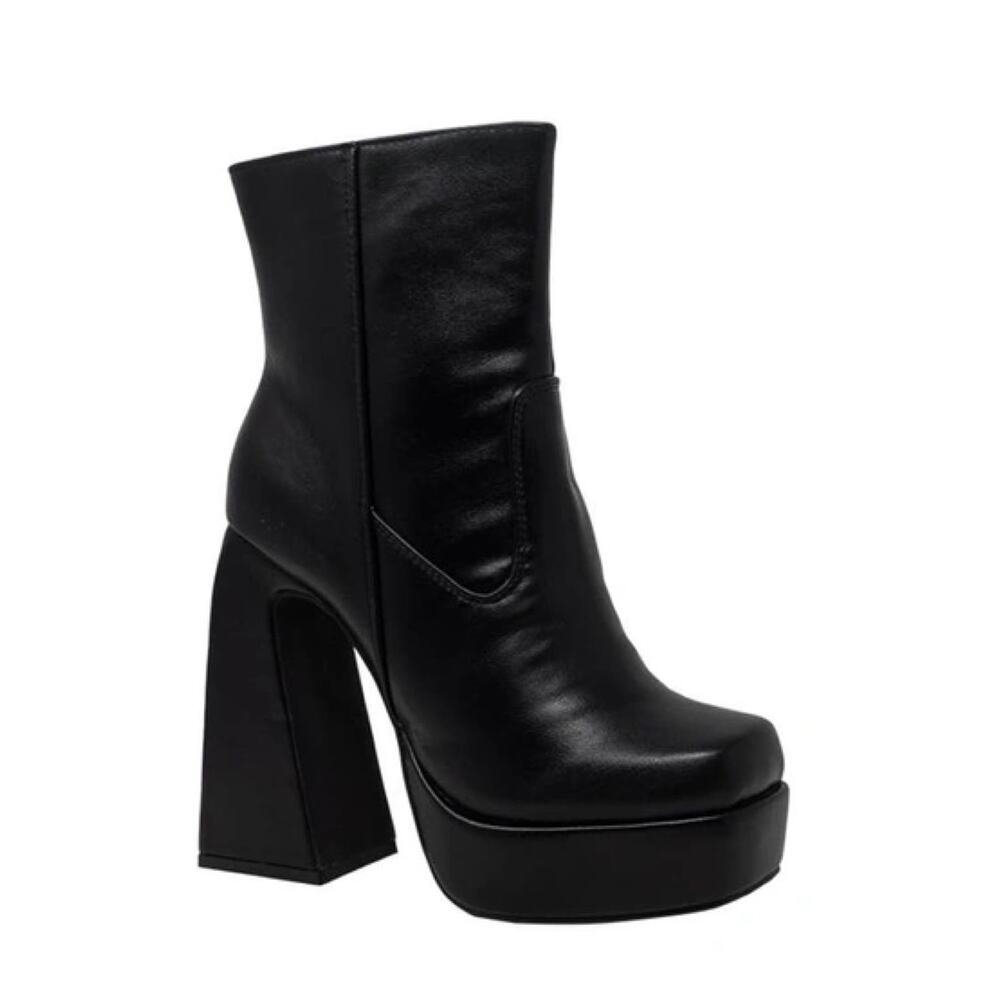 New Chase And Chloe Rayla Platform Bootie in Black Faux Leather Women's Size 10
